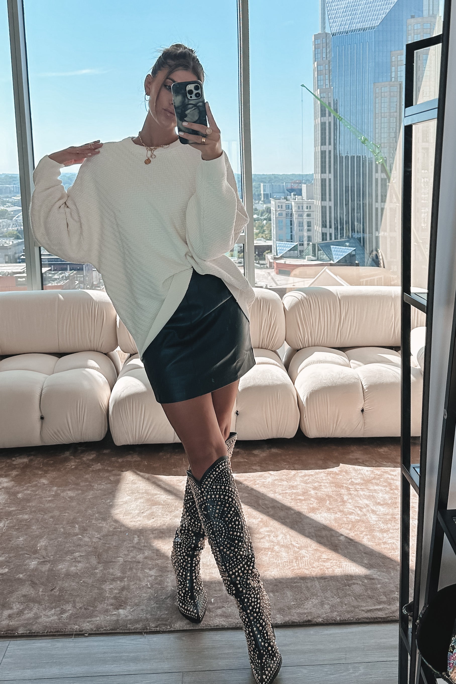 SHOW ME YOUR MUMU Crosby Sweater